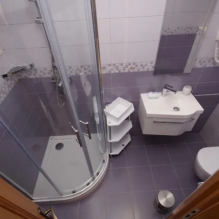 Mirna アパート *