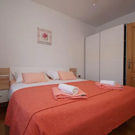 Mirna コルチュラ