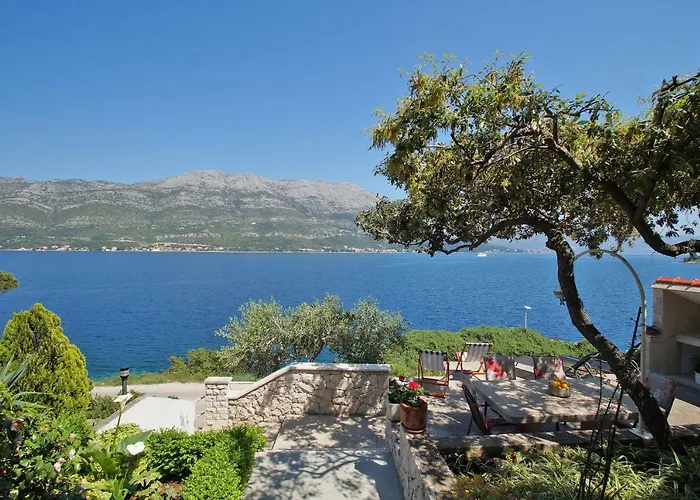 Mirna קורצולה