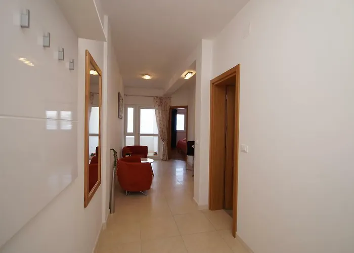 Mirna * קורצולה