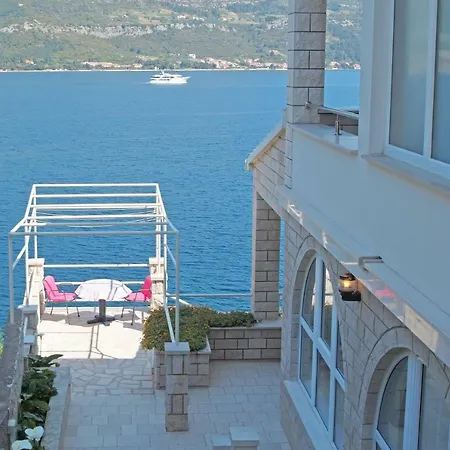 Mirna Korcula Town